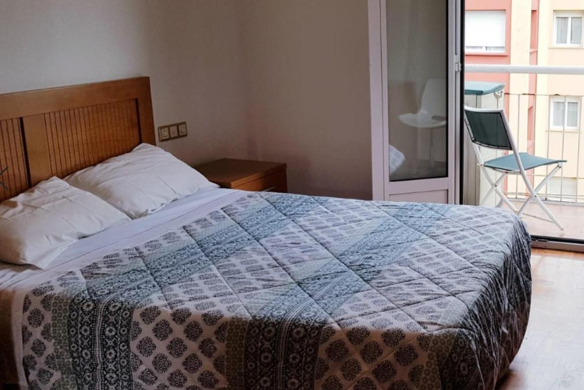 3 Bedrooms Soho Parking Included Сан Себастиан Екстериор снимка