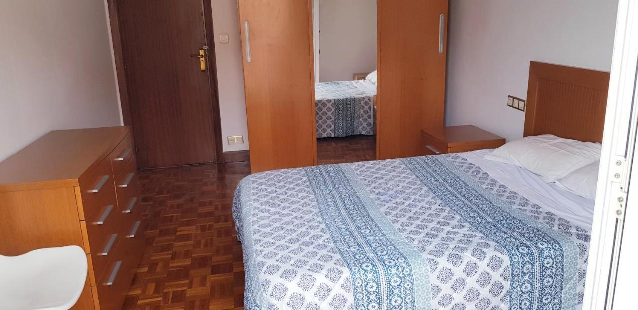 3 Bedrooms Soho Parking Included Сан Себастиан Екстериор снимка